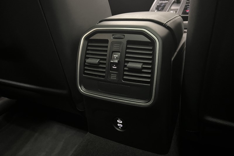 2023 (73) PORSCHE MACAN 5dr PDK 5510219