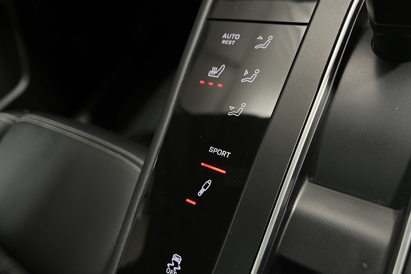 2023 (73) PORSCHE MACAN 5dr PDK 5510236