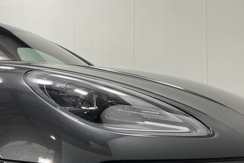 2023 (73) PORSCHE MACAN 5dr PDK 5510255
