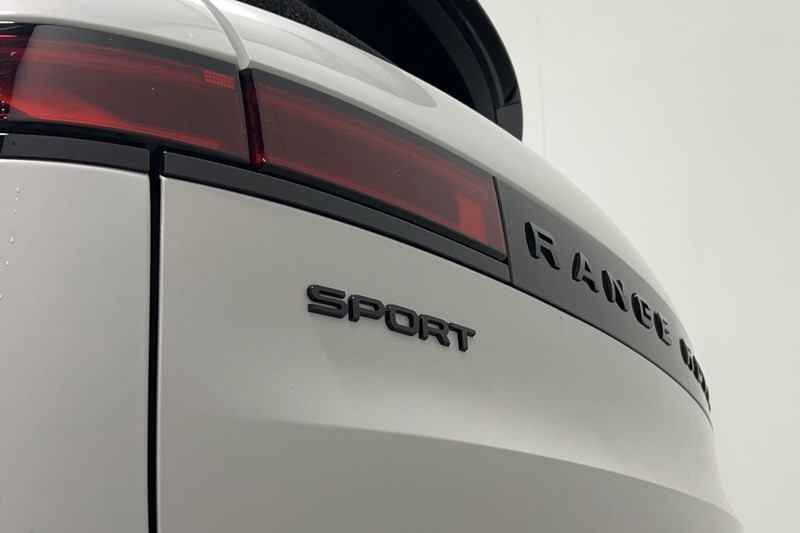 2023 (23) LAND ROVER RANGE ROVER SPORT 3.0 D300 Dynamic SE 5dr Auto 5516614