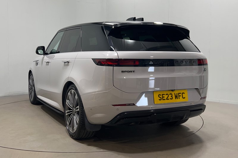 2023 (23) LAND ROVER RANGE ROVER SPORT 3.0 D300 Dynamic SE 5dr Auto 5516565
