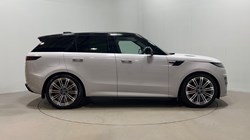 2023 (23) LAND ROVER RANGE ROVER SPORT 3.0 D300 Dynamic SE 5dr Auto 5516568