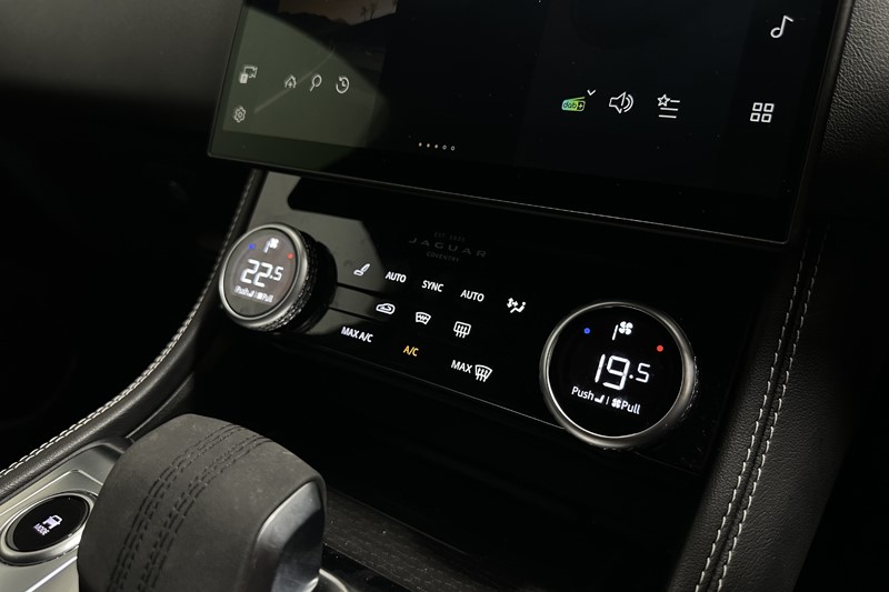 2023 (73) JAGUAR F-PACE 2.0 D200 R-Dynamic S 5dr Auto AWD 5520868
