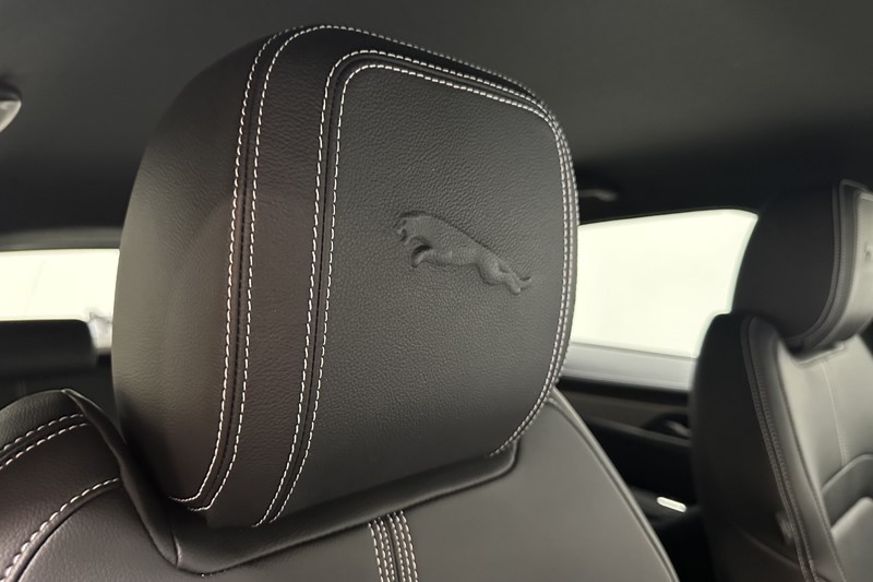 2023 (73) JAGUAR F-PACE 2.0 D200 R-Dynamic S 5dr Auto AWD 5520863