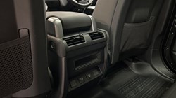 2022 (72) LAND ROVER DEFENDER 3.0 D300 X-Dynamic SE 110 5dr Auto 5521453
