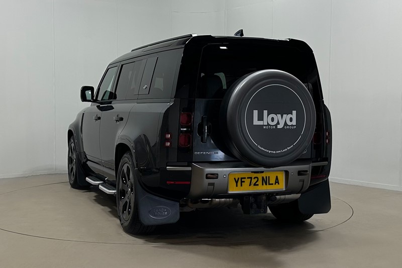 2022 (72) LAND ROVER DEFENDER 3.0 D300 X-Dynamic SE 110 5dr Auto 1