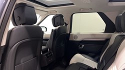 2025 (74) LAND ROVER DISCOVERY 3.0 D350 Dynamic HSE 5dr Auto 5539626