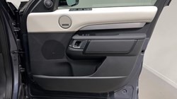 2025 (74) LAND ROVER DISCOVERY 3.0 D350 Dynamic HSE 5dr Auto 5539598