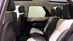 2025 (74) LAND ROVER DISCOVERY 3.0 D350 Dynamic HSE 5dr Auto 5539589