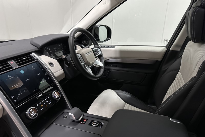 2025 (25) LAND ROVER DISCOVERY 3.0 D350 Dynamic HSE 5dr Auto 5543169