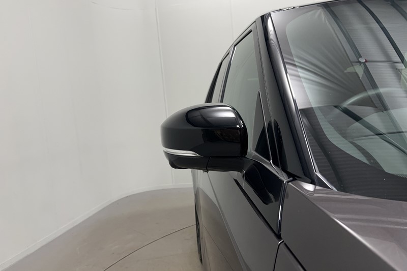 2023 (73) LAND ROVER DISCOVERY 3.0 D300 Dynamic HSE 5dr Auto 5539701