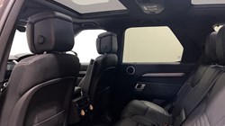 2023 (73) LAND ROVER DISCOVERY 3.0 D300 Dynamic HSE 5dr Auto 5539685
