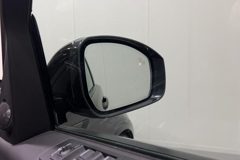 2023 (73) LAND ROVER DISCOVERY 3.0 D300 Dynamic HSE 5dr Auto 5539662