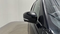 2024 (74) LAND ROVER DISCOVERY 3.0 D350 Metropolitan Edition 5dr Auto 5543634