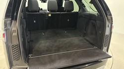 2024 (74) LAND ROVER DISCOVERY 3.0 D350 Metropolitan Edition 5dr Auto 5543626
