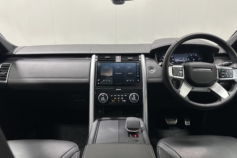 2024 (74) LAND ROVER DISCOVERY 3.0 D350 Metropolitan Edition 5dr Auto 5543583