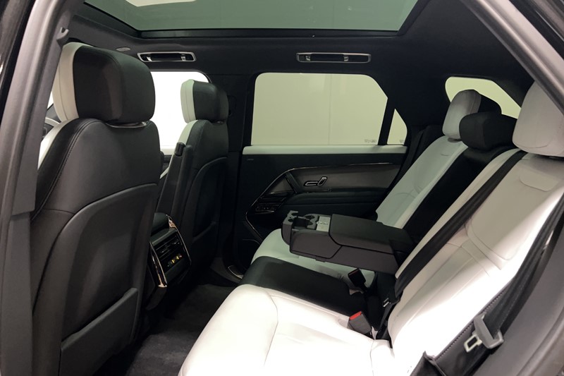 2024 (74) LAND ROVER RANGE ROVER SPORT 3.0 D300 Dynamic SE 5dr Auto 5514822