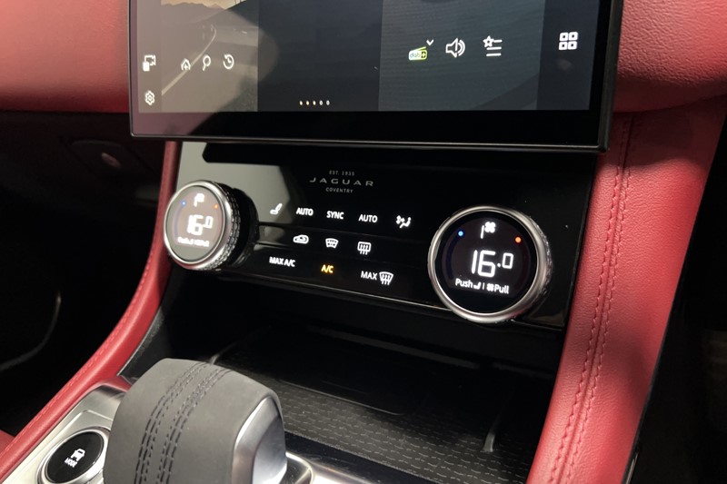 2022 (22) JAGUAR F-PACE 2.0 D200 R-Dynamic S 5dr Auto AWD 5574615