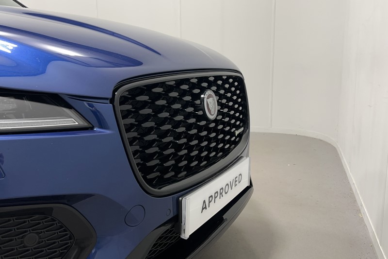 2022 (22) JAGUAR F-PACE 2.0 D200 R-Dynamic S 5dr Auto AWD 5574644
