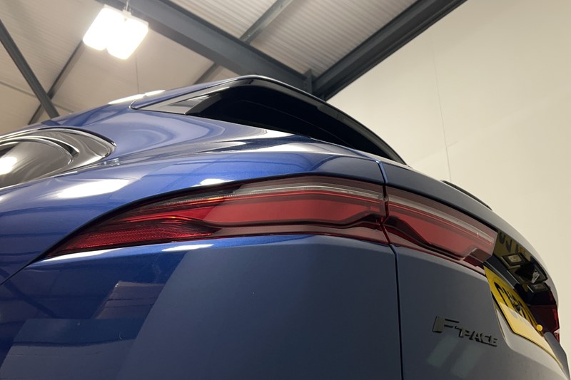 2022 (22) JAGUAR F-PACE 2.0 D200 R-Dynamic S 5dr Auto AWD 5574636