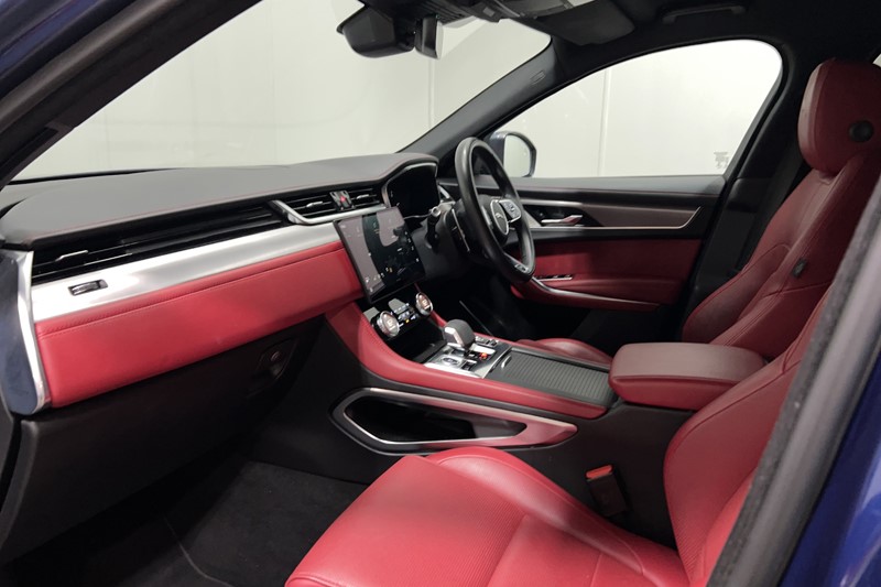 2022 (22) JAGUAR F-PACE 2.0 D200 R-Dynamic S 5dr Auto AWD 5574624
