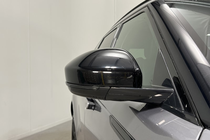 2022 (22) LAND ROVER RANGE ROVER VELAR 2.0 D200 Edition 5dr Auto 5526744