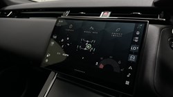 2023 (73) LAND ROVER RANGE ROVER VELAR 2.0 D200 MHEV Dynamic SE 5dr Auto 5535568