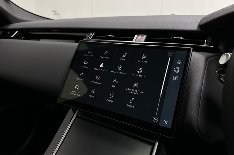 2023 (73) LAND ROVER RANGE ROVER VELAR 2.0 D200 MHEV Dynamic SE 5dr Auto 5535573