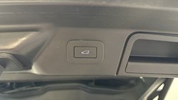 2023 (73) LAND ROVER RANGE ROVER VELAR 2.0 D200 MHEV Dynamic SE 5dr Auto 5535585