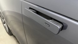 2023 (73) LAND ROVER RANGE ROVER VELAR 2.0 D200 MHEV Dynamic SE 5dr Auto 5535589