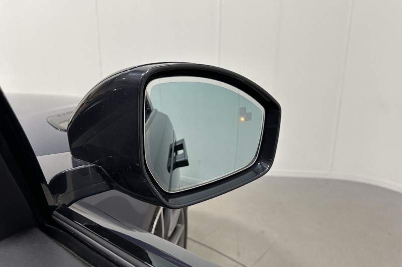 2023 (73) LAND ROVER RANGE ROVER VELAR 2.0 D200 MHEV Dynamic SE 5dr Auto 5535557