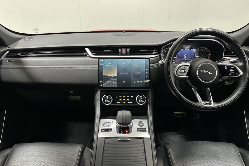 2022 (22) JAGUAR F-PACE 2.0 D200 R-Dynamic Black 5dr Auto AWD 5535494