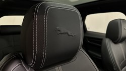 2022 (22) JAGUAR F-PACE 2.0 D200 R-Dynamic Black 5dr Auto AWD 5535505