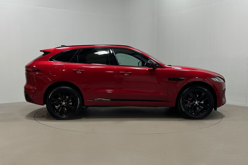 2022 (22) JAGUAR F-PACE 2.0 D200 R-Dynamic Black 5dr Auto AWD 5535489