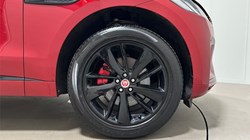 2022 (22) JAGUAR F-PACE 2.0 D200 R-Dynamic Black 5dr Auto AWD 5535492