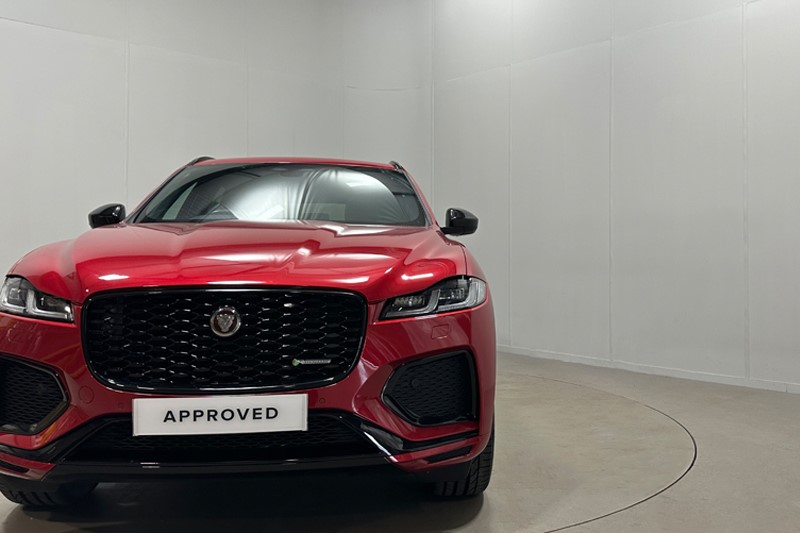 2022 (22) JAGUAR F-PACE 2.0 D200 R-Dynamic Black 5dr Auto AWD 5535536