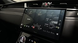 2022 (22) JAGUAR F-PACE 2.0 D200 R-Dynamic Black 5dr Auto AWD 5535513
