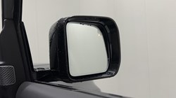 2024 (24) LAND ROVER COMMERCIAL DEFENDER 3.0 D300 Hard Top X-Dynamic HSE Auto 5524331