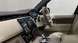 2023 (23) LAND ROVER RANGE ROVER 3.0 D350 First Edition 4dr Auto 5531310