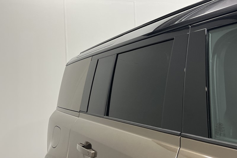2025 (25) LAND ROVER COMMERCIAL DEFENDER 3.0 D350 Hard Top X-Dynamic HSE Auto 5550754