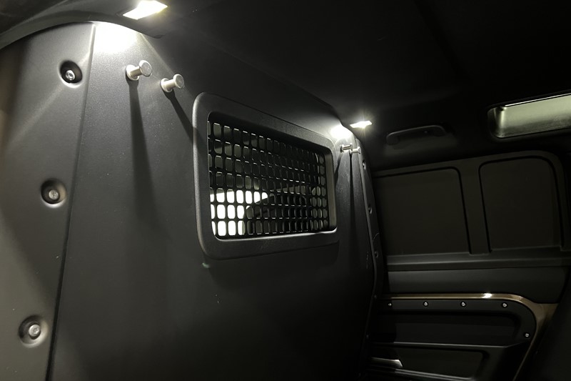 2025 (25) LAND ROVER COMMERCIAL DEFENDER 3.0 D350 Hard Top X-Dynamic HSE Auto 5550716