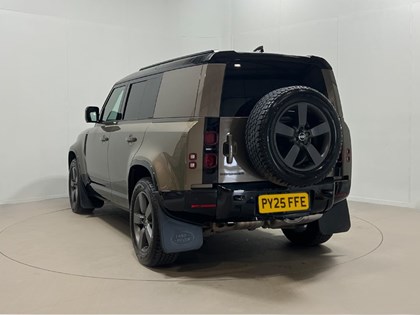 2025 (25) LAND ROVER COMMERCIAL DEFENDER 3.0 D350 Hard Top X-Dynamic HSE Auto