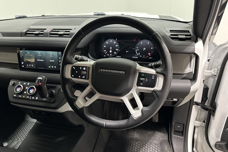 2023 (73) LAND ROVER COMMERCIAL DEFENDER 3.0 D250 Hard Top SE Auto [3 Seat] 5582911