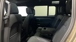 2024 (74) LAND ROVER DEFENDER 3.0 D250 X-Dynamic SE 110 5dr Auto 5526199