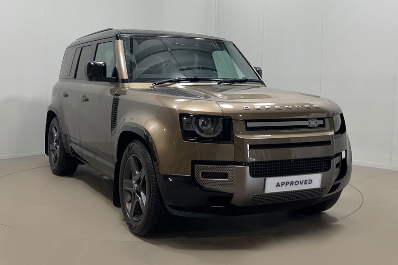 2024 (74) LAND ROVER DEFENDER 3.0 D250 X-Dynamic SE 110 5dr Auto
