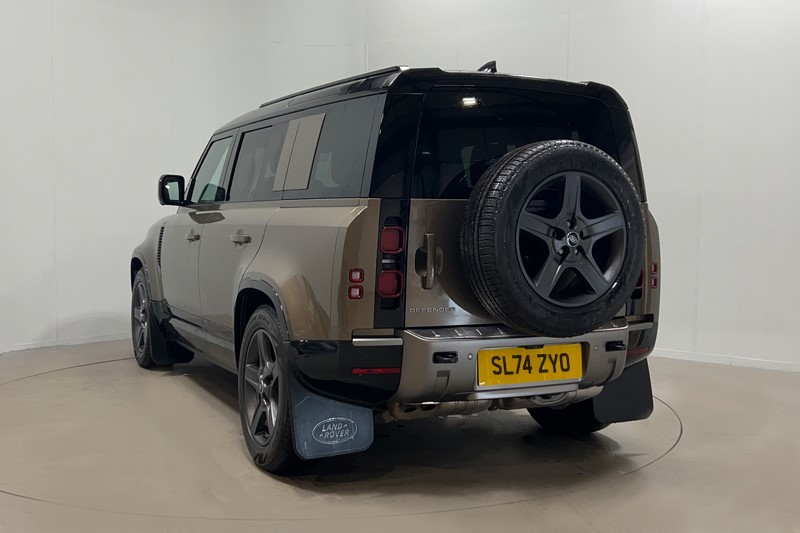 2024 (74) LAND ROVER DEFENDER 3.0 D250 X-Dynamic SE 110 5dr Auto 5526157