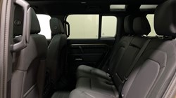 2024 (74) LAND ROVER DEFENDER 3.0 D250 X-Dynamic SE 110 5dr Auto 5526159
