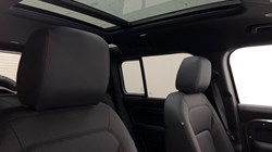 2024 (74) LAND ROVER DEFENDER 3.0 D250 X-Dynamic SE 110 5dr Auto 5526174
