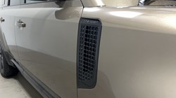2024 (74) LAND ROVER DEFENDER 3.0 D250 X-Dynamic SE 110 5dr Auto 5526209
