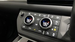 2024 (74) LAND ROVER DEFENDER 3.0 D250 X-Dynamic SE 110 5dr Auto 5526181